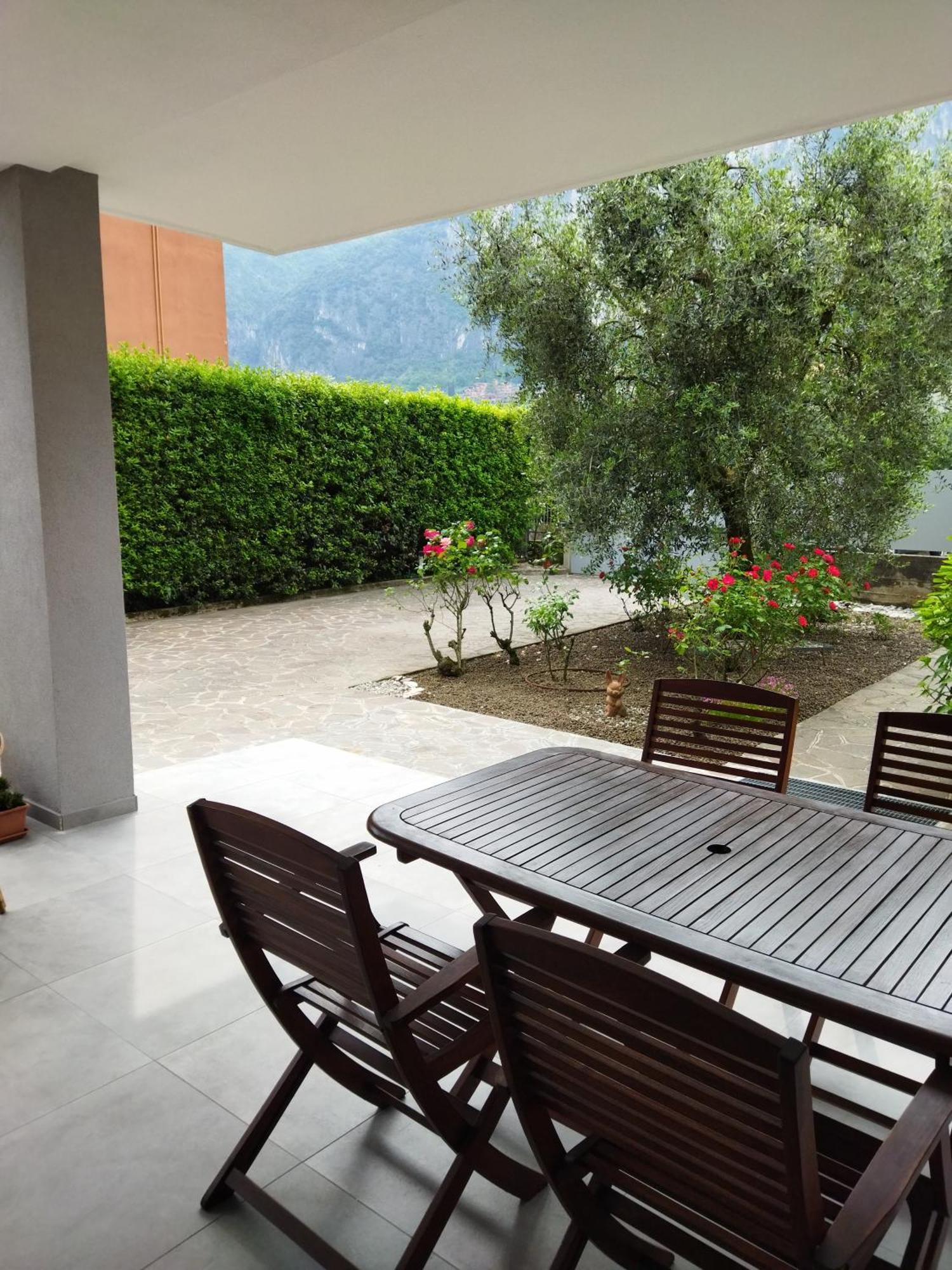 Rose Garden House Wi-Fi Apartamento Riva del Garda Exterior foto